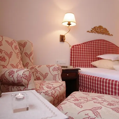 Erzberg 4* Zürs