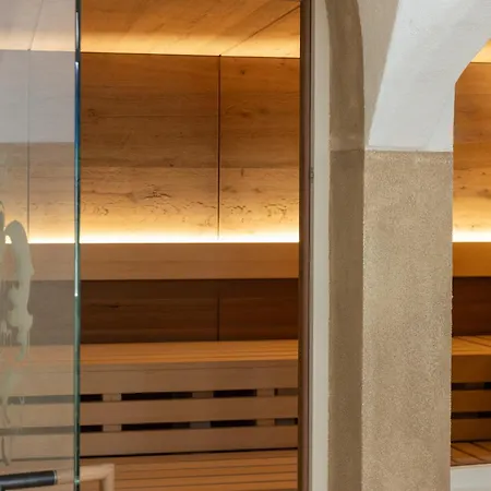 Erzberg Hotel 4*